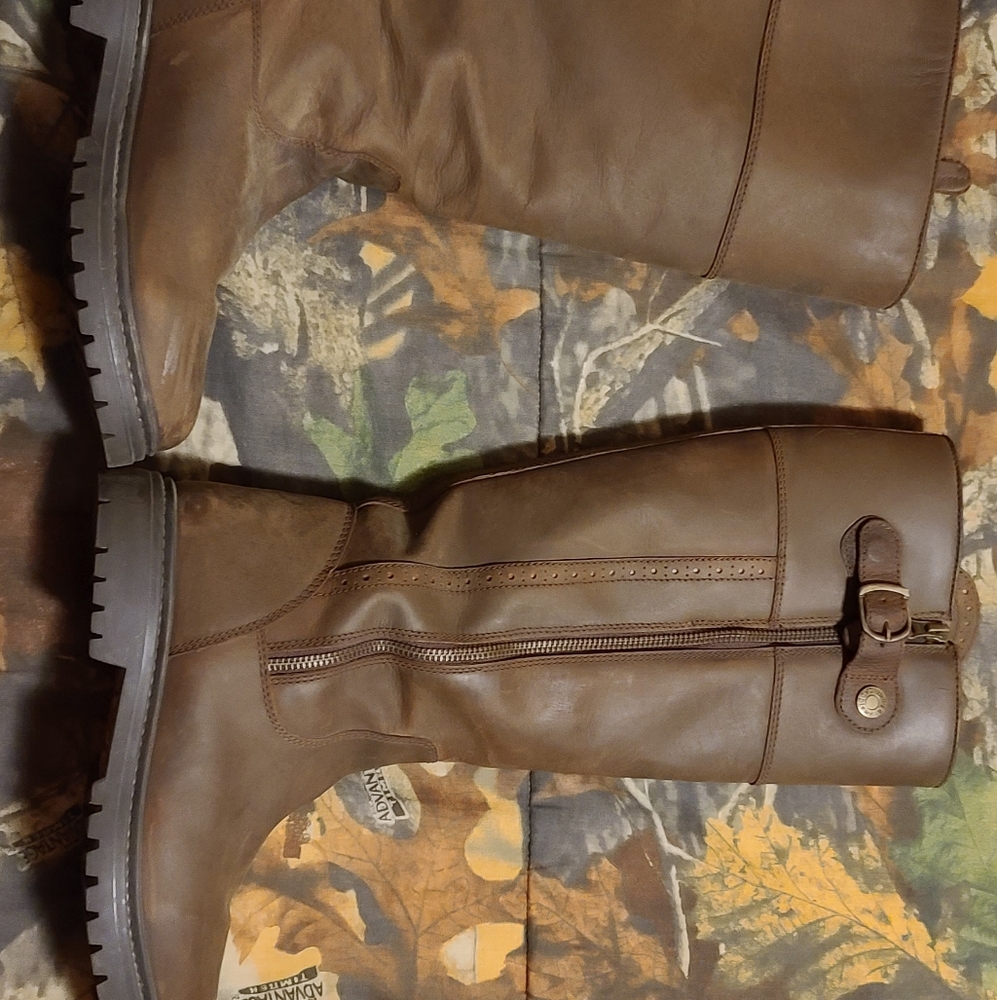 Dover Boots - image 2